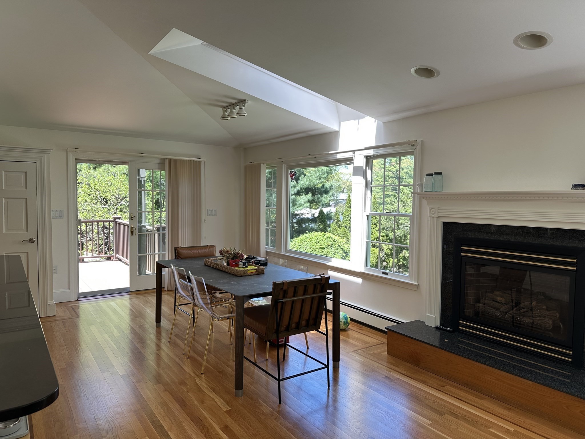 45 Wellesley Road # 0 Property Photo 6
