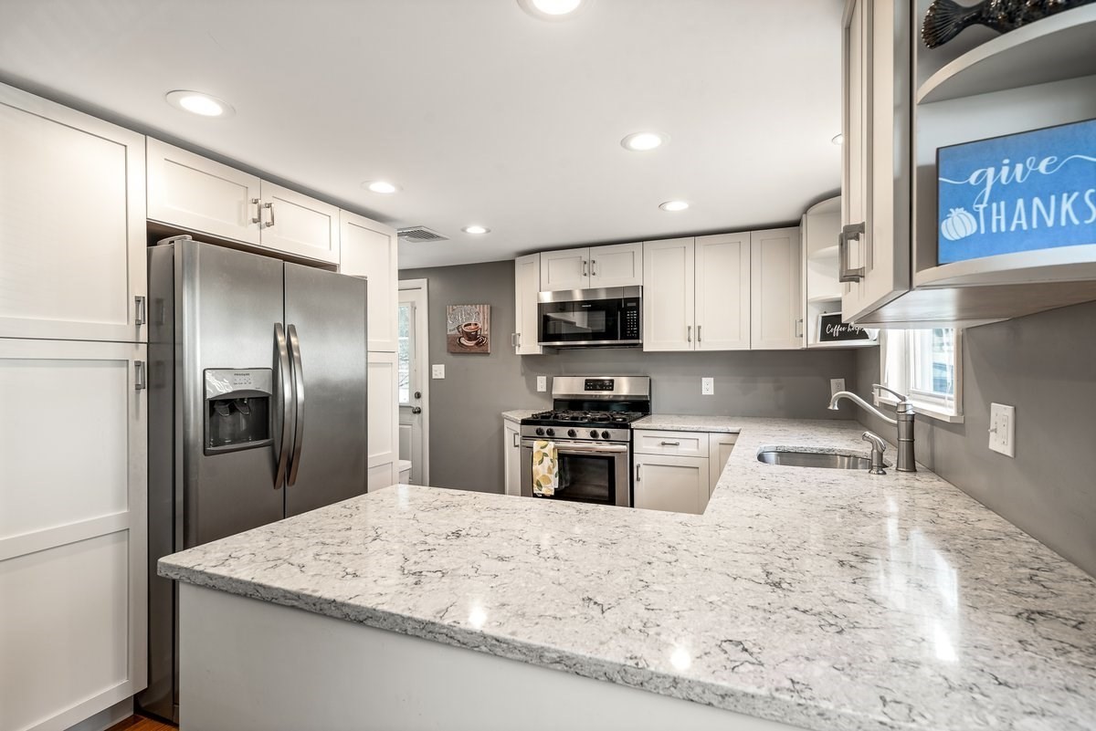 52 Burpee Road Property Photo 6
