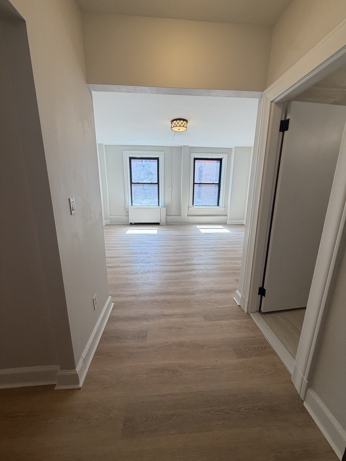 140 Chestnut St # 605 Property Photo 5