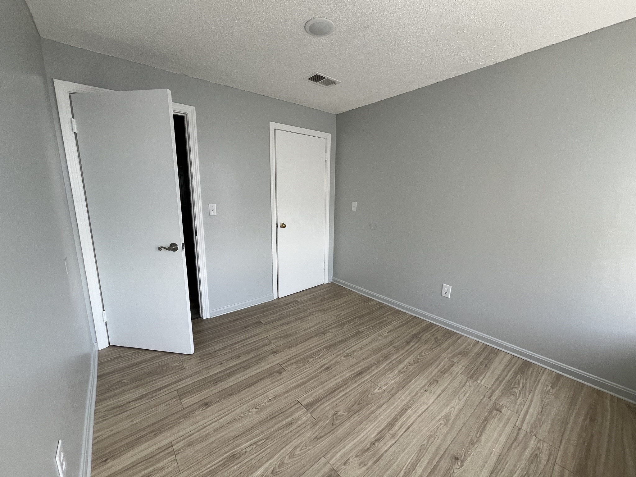 1263-1265 Pleasant St # 8 Property Photo 12