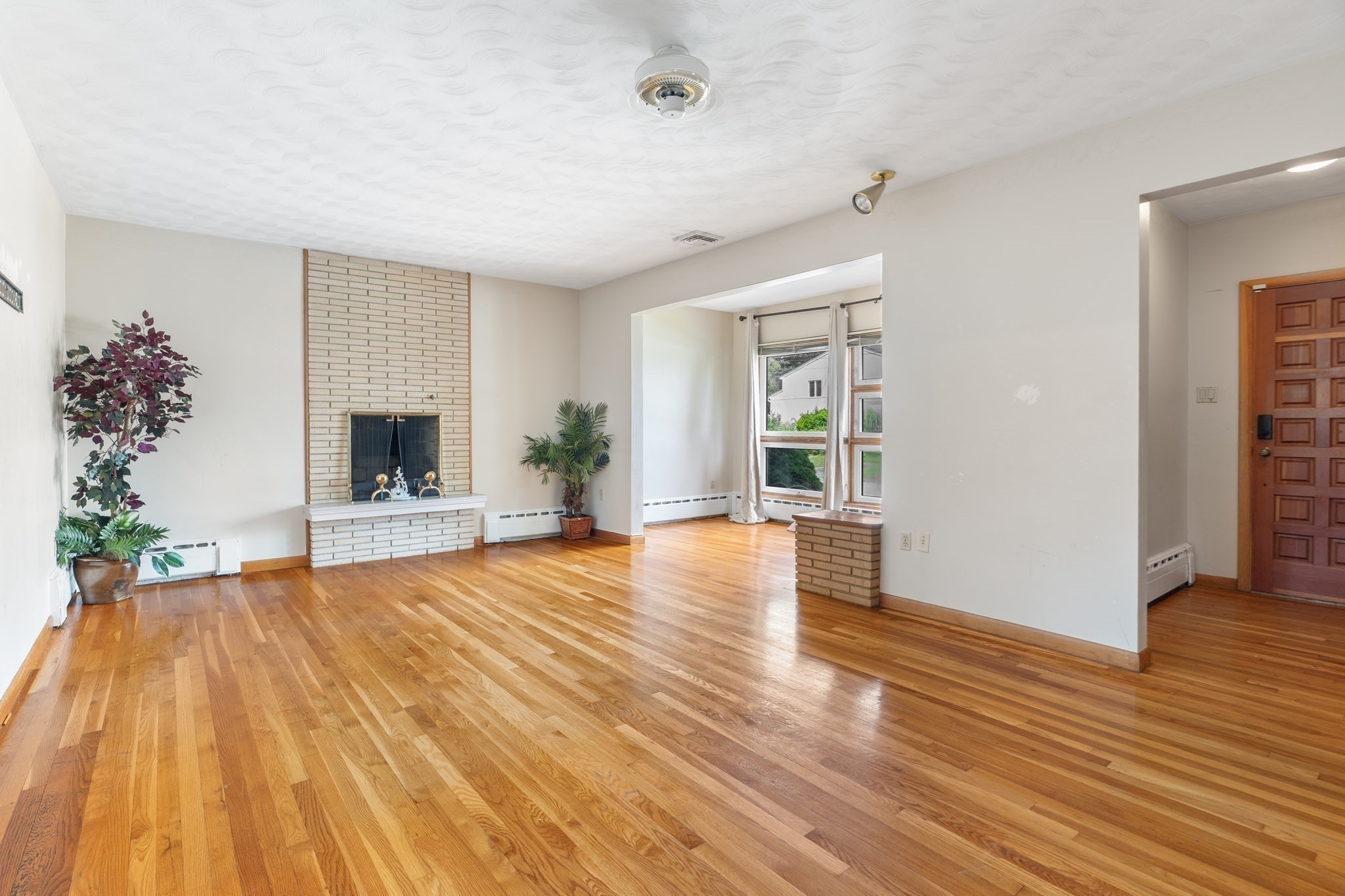 42 Marlboro Street Property Photo 3