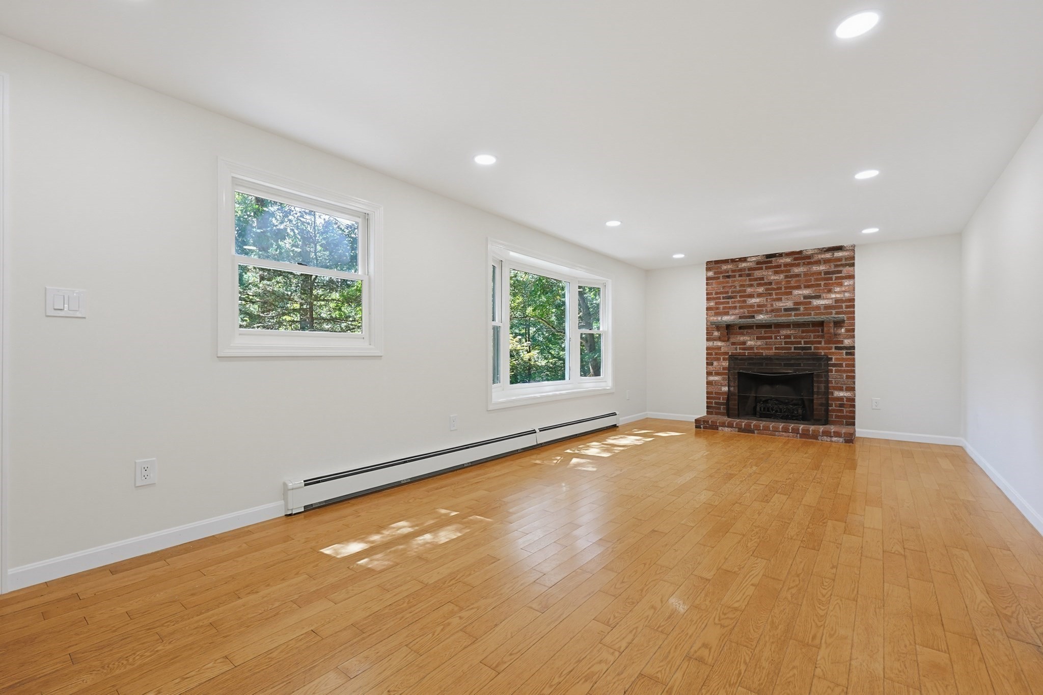 12 White Ave Property Photo 11