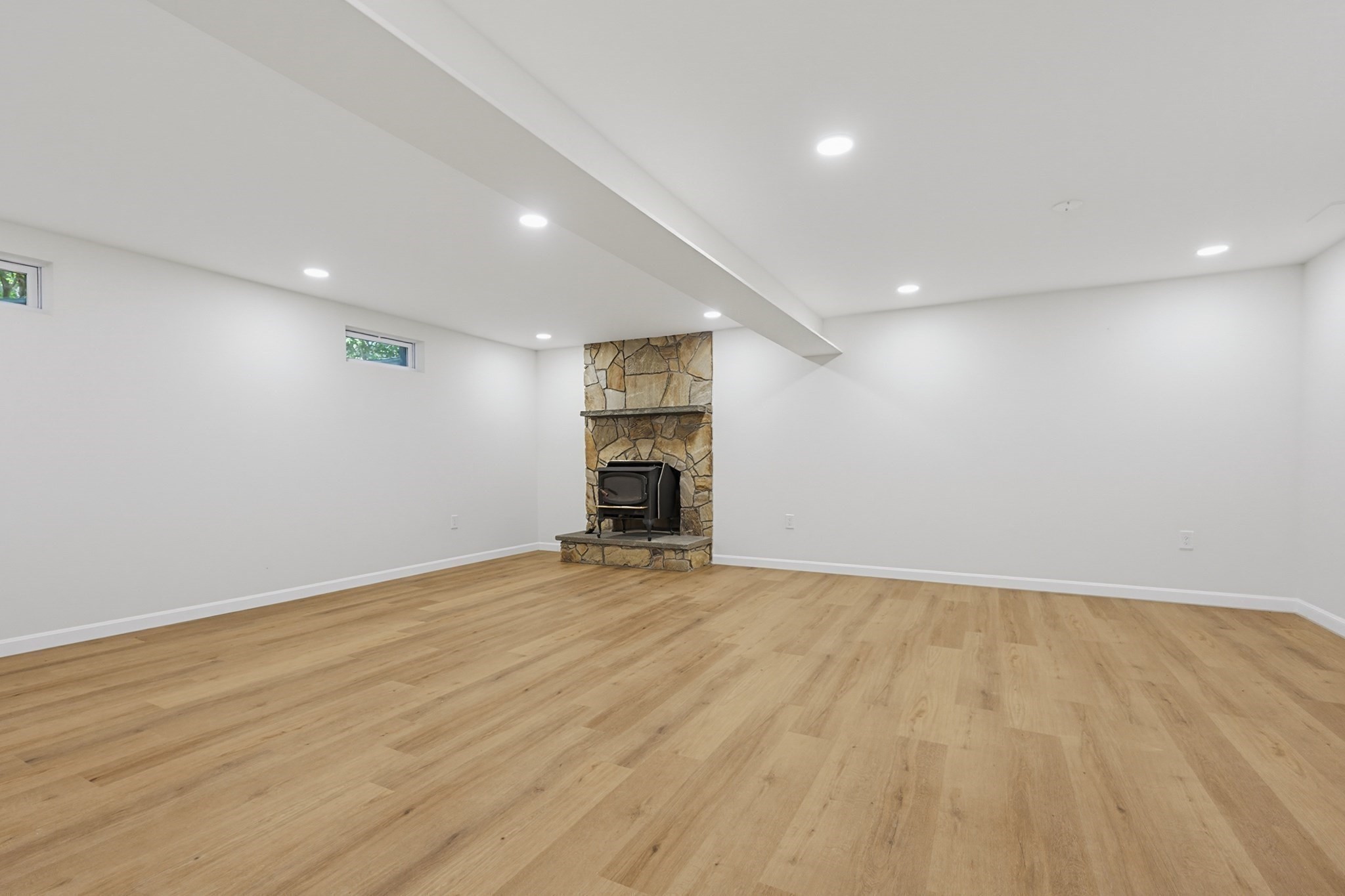 12 White Ave Property Photo 19