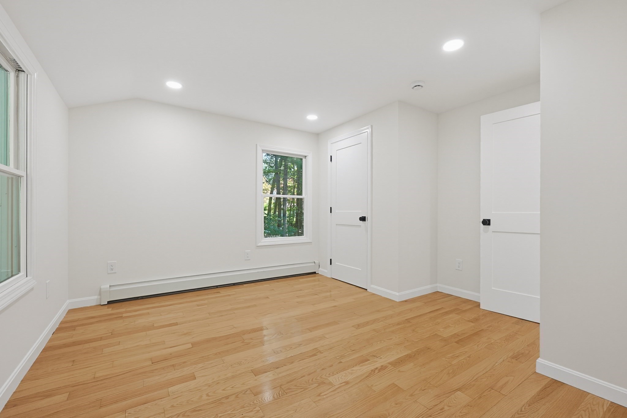 12 White Ave Property Photo 32