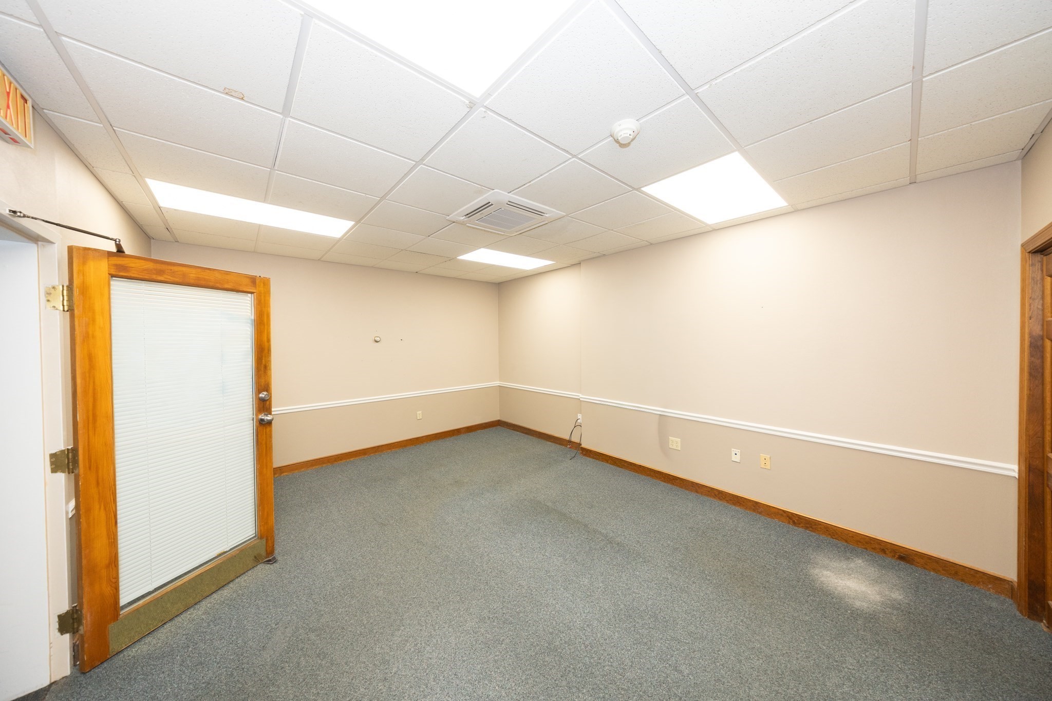 482 Southbridge Street # 210 Property Photo 5