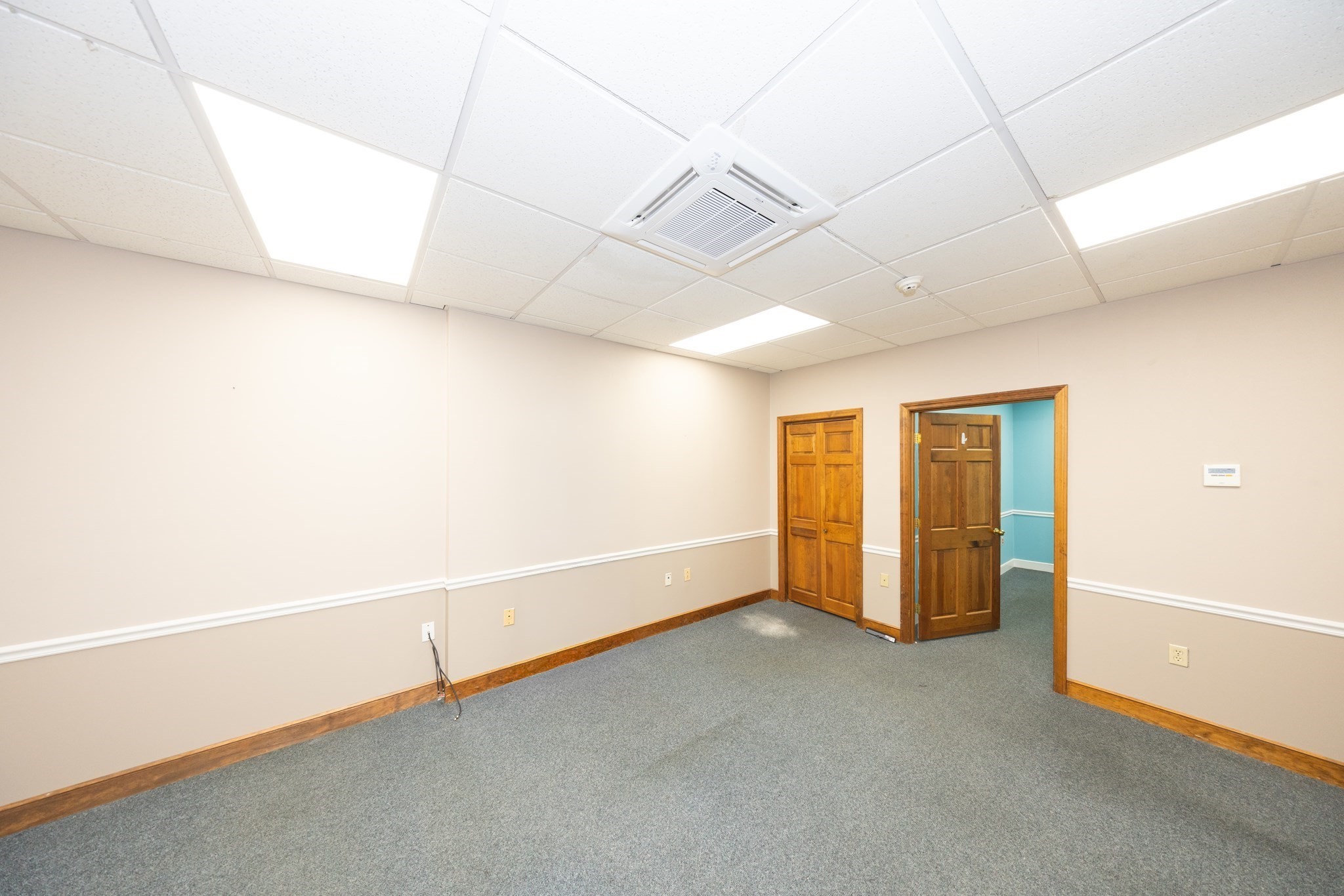 482 Southbridge Street # 210 Property Photo 6