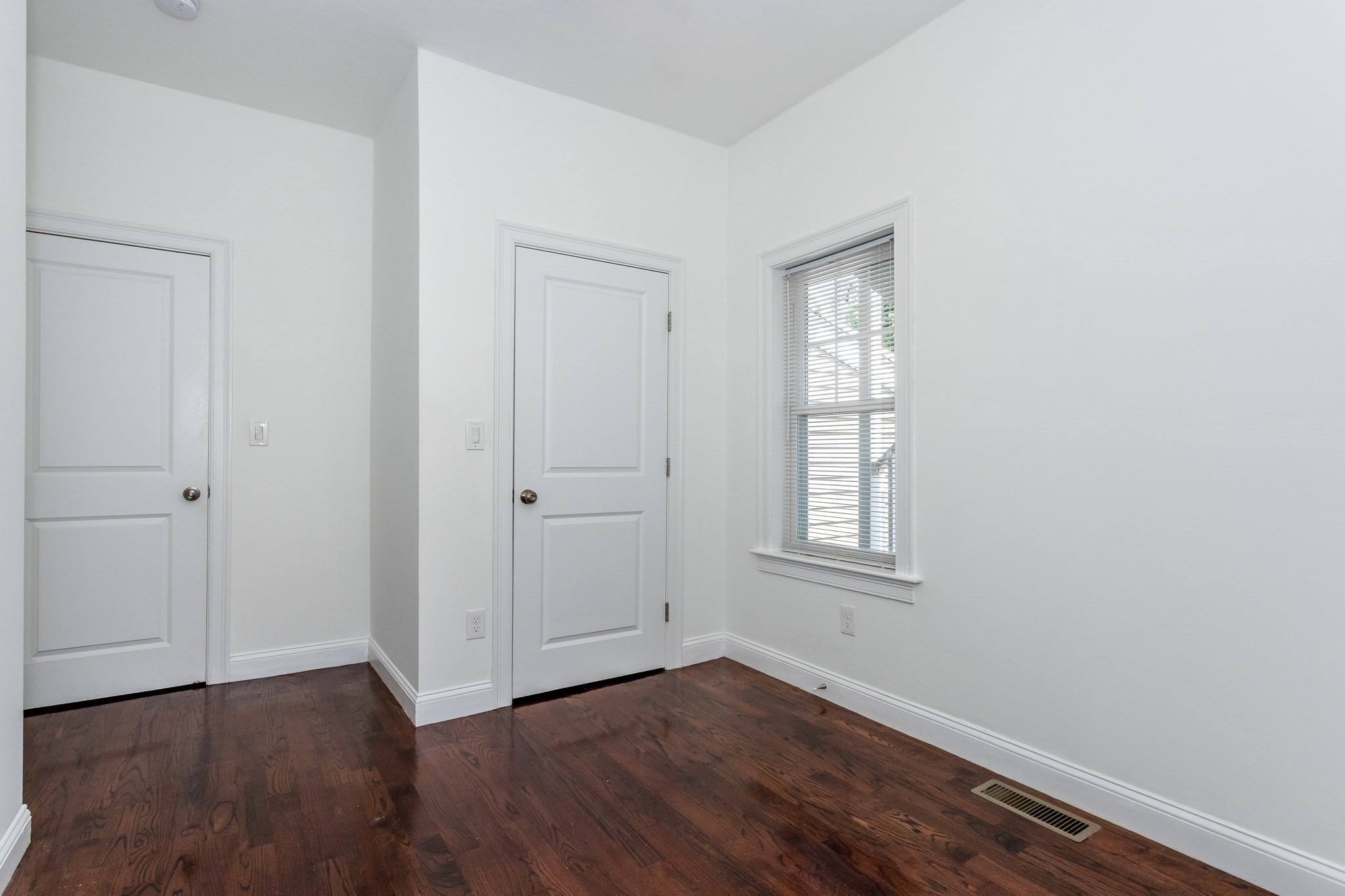 18 Kittredge St # 1 Property Photo 13