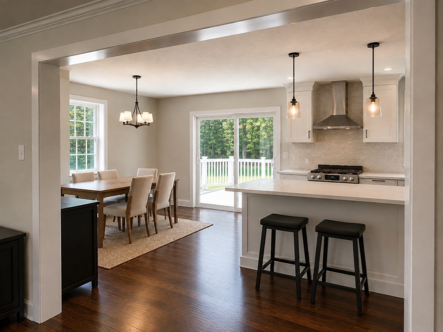 90 Howland Rd Property Photo 3