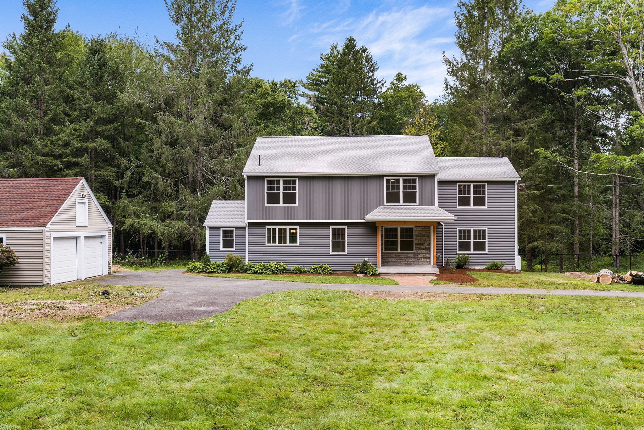 939 Monson Rd Property Photo 1