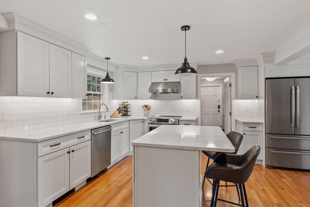 4 Lantern Lane Property Photo 10