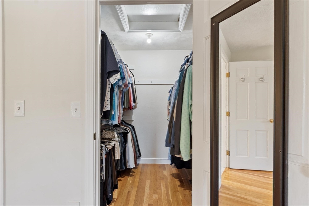 4 Lantern Lane Property Photo 27