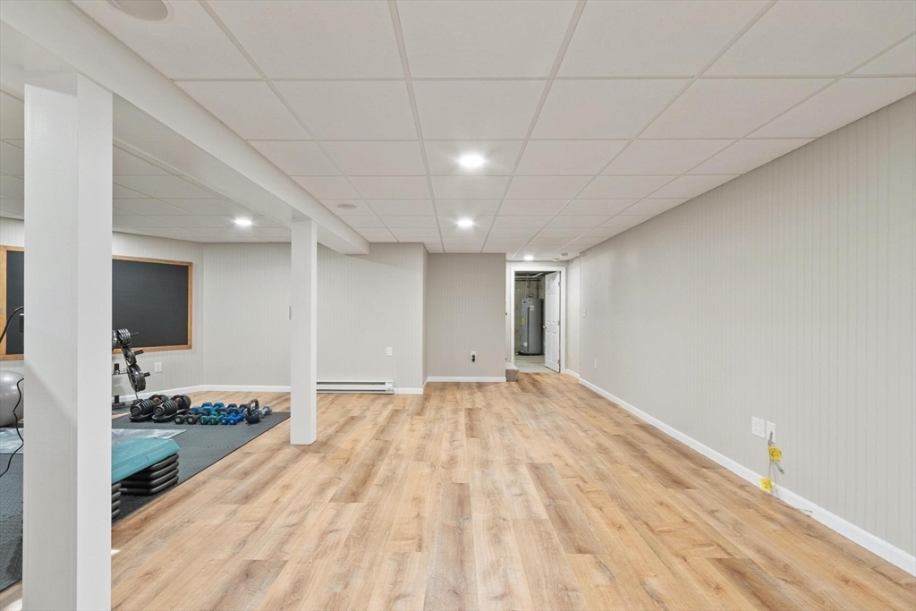 4 Lantern Lane Property Photo 36