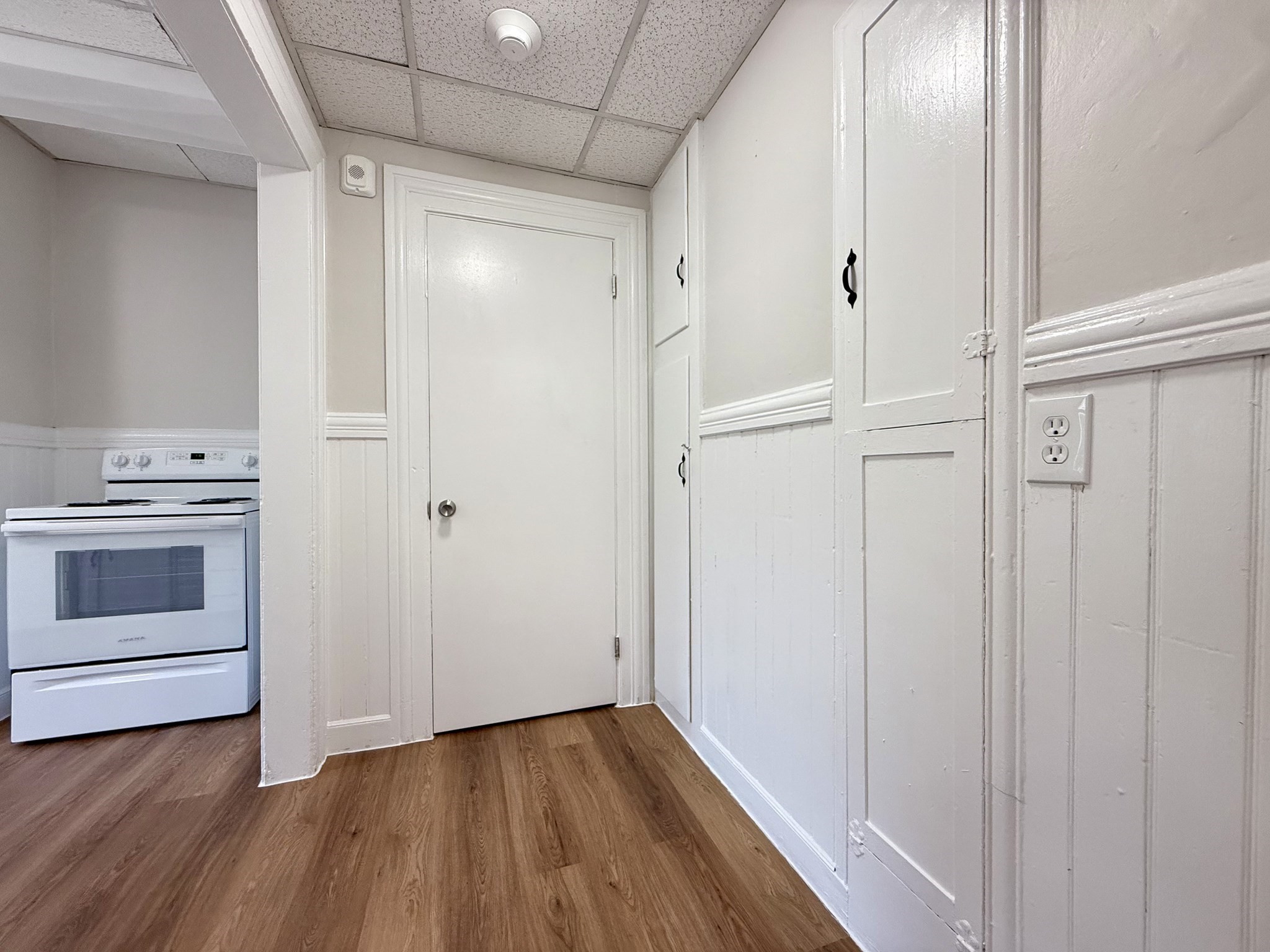 346 Broadway # 8 Property Photo 4