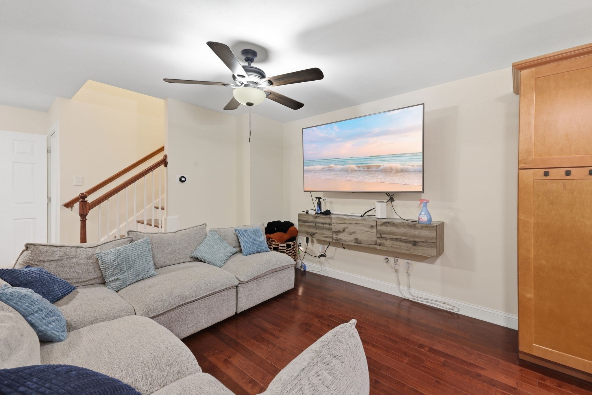 7 Mount Vernon St # 7 Property Photo 4