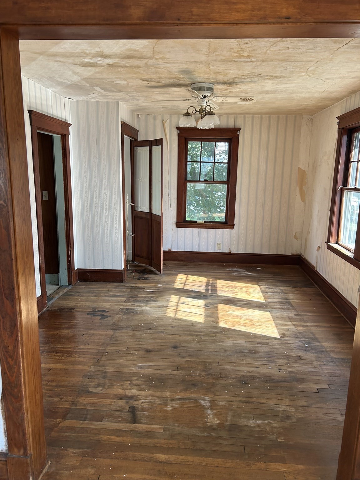 2 Circuit Road Property Photo 5