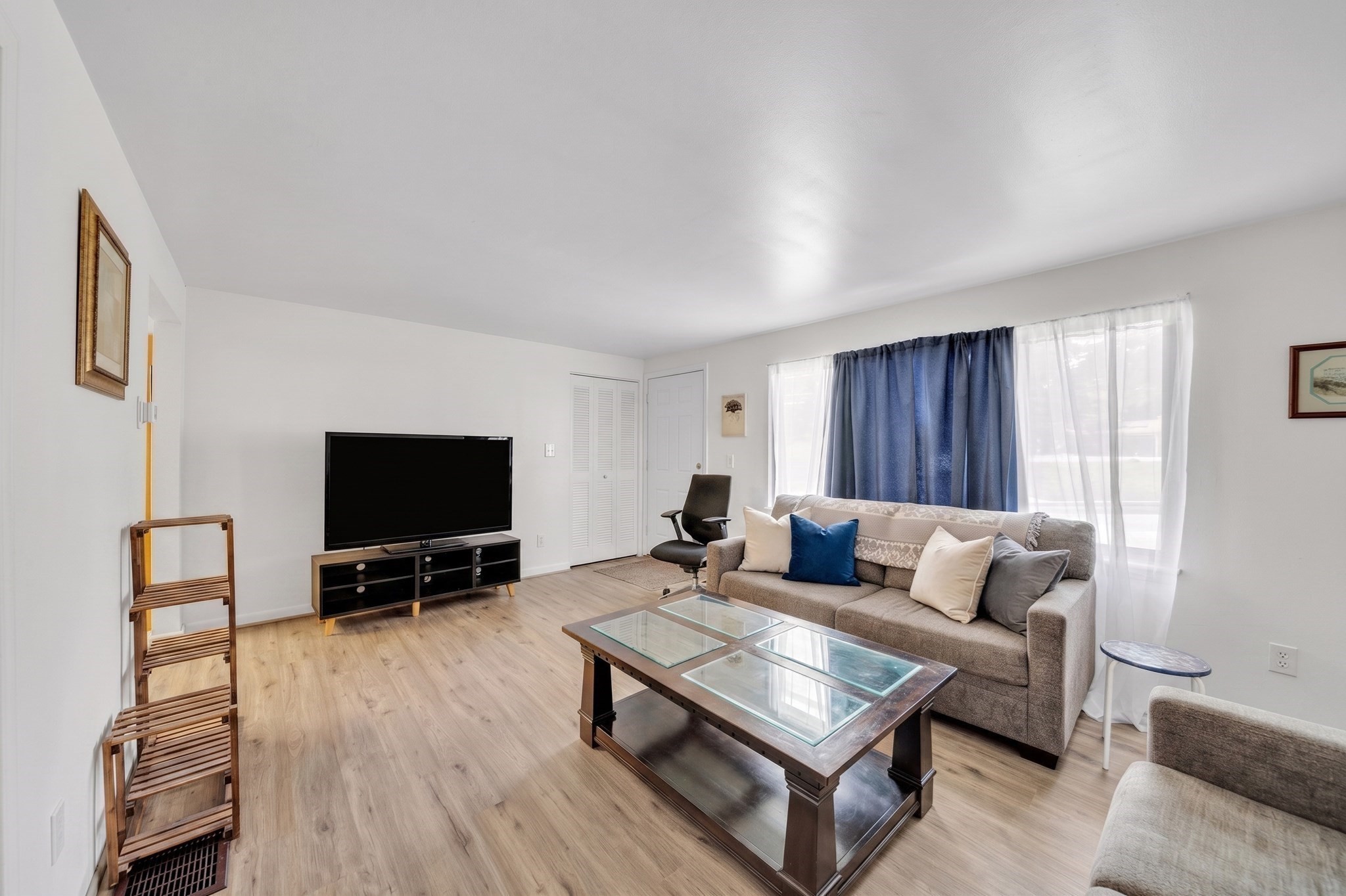 44 Alsada Dr Property Photo 6