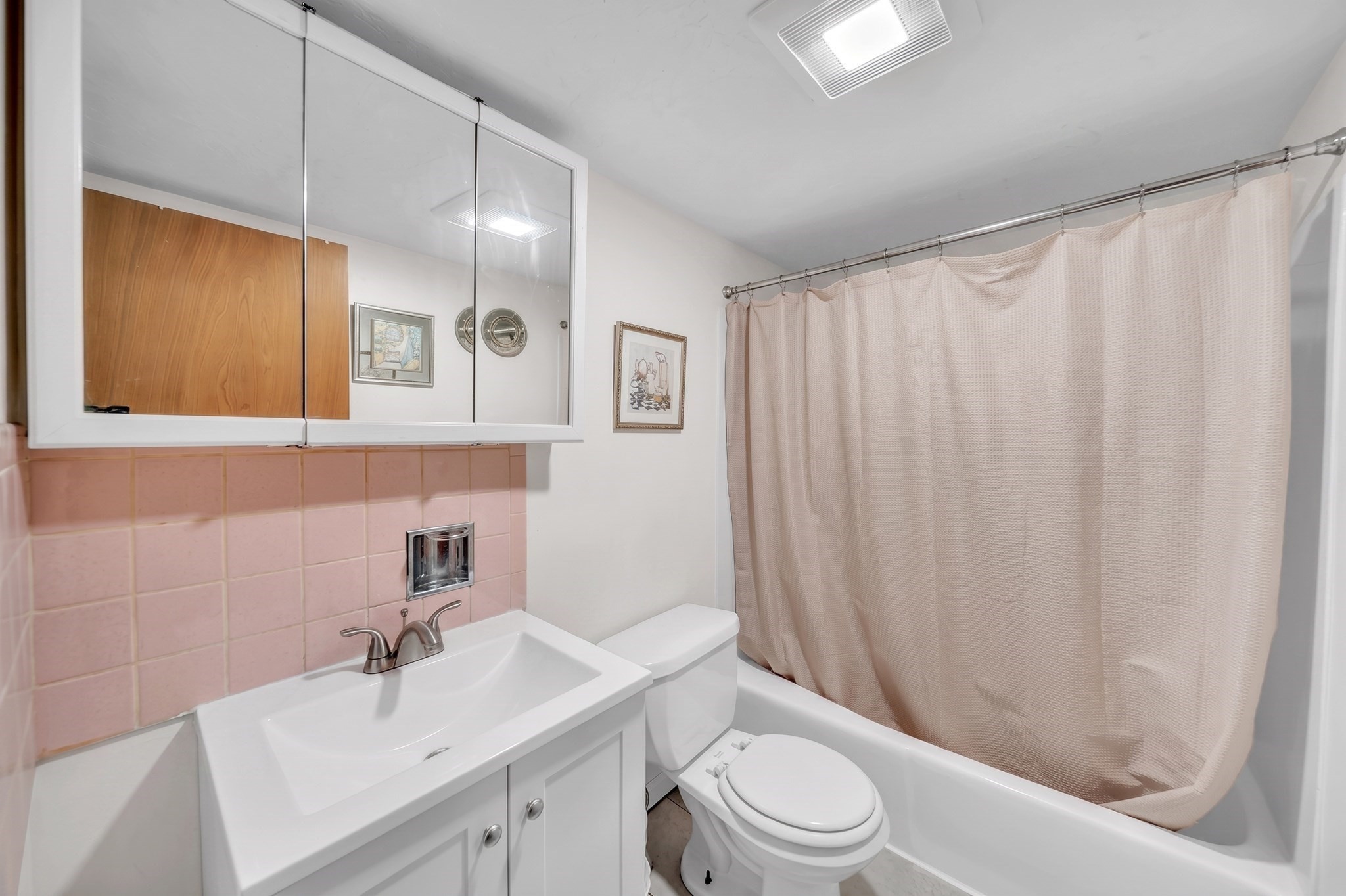 44 Alsada Dr Property Photo 11