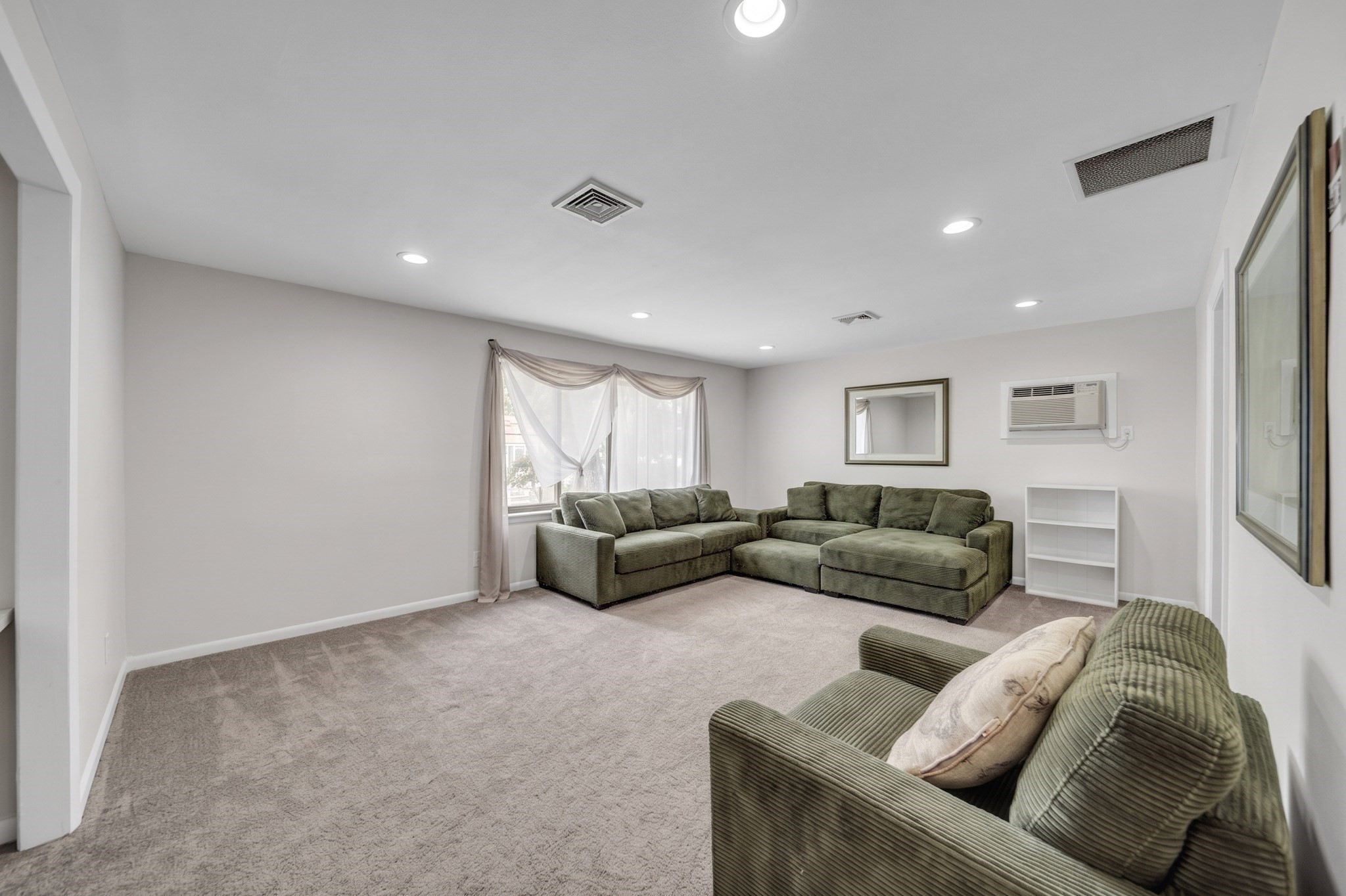 44 Alsada Dr Property Photo 26