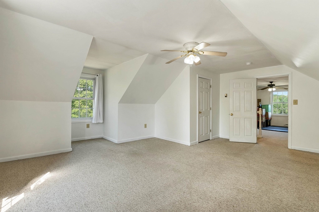 197 Grapevine Property Photo 17