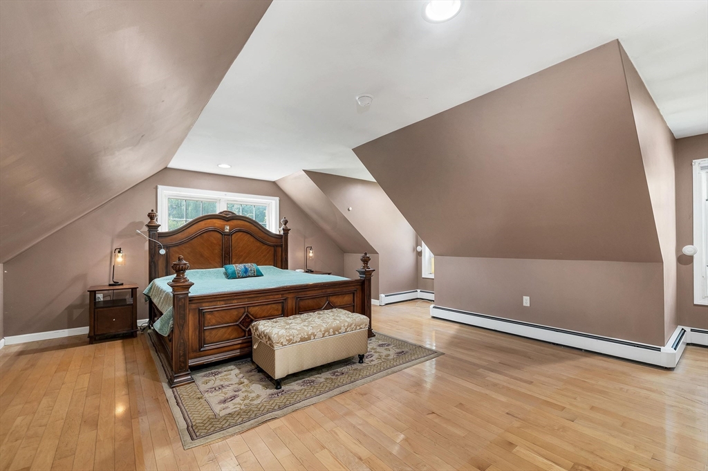 197 Grapevine Property Photo 18