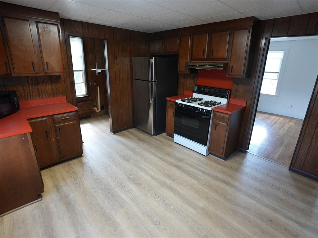 13 Belgrade St Property Photo 19