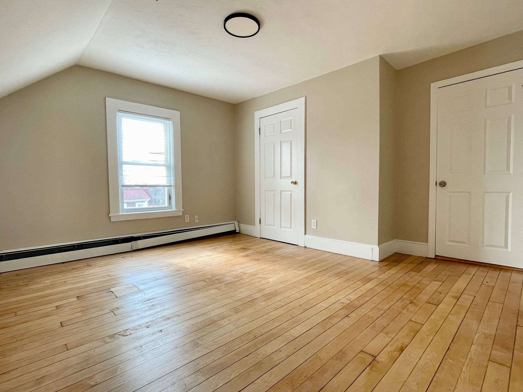 4 Loring Ave # 3 Property Photo 4