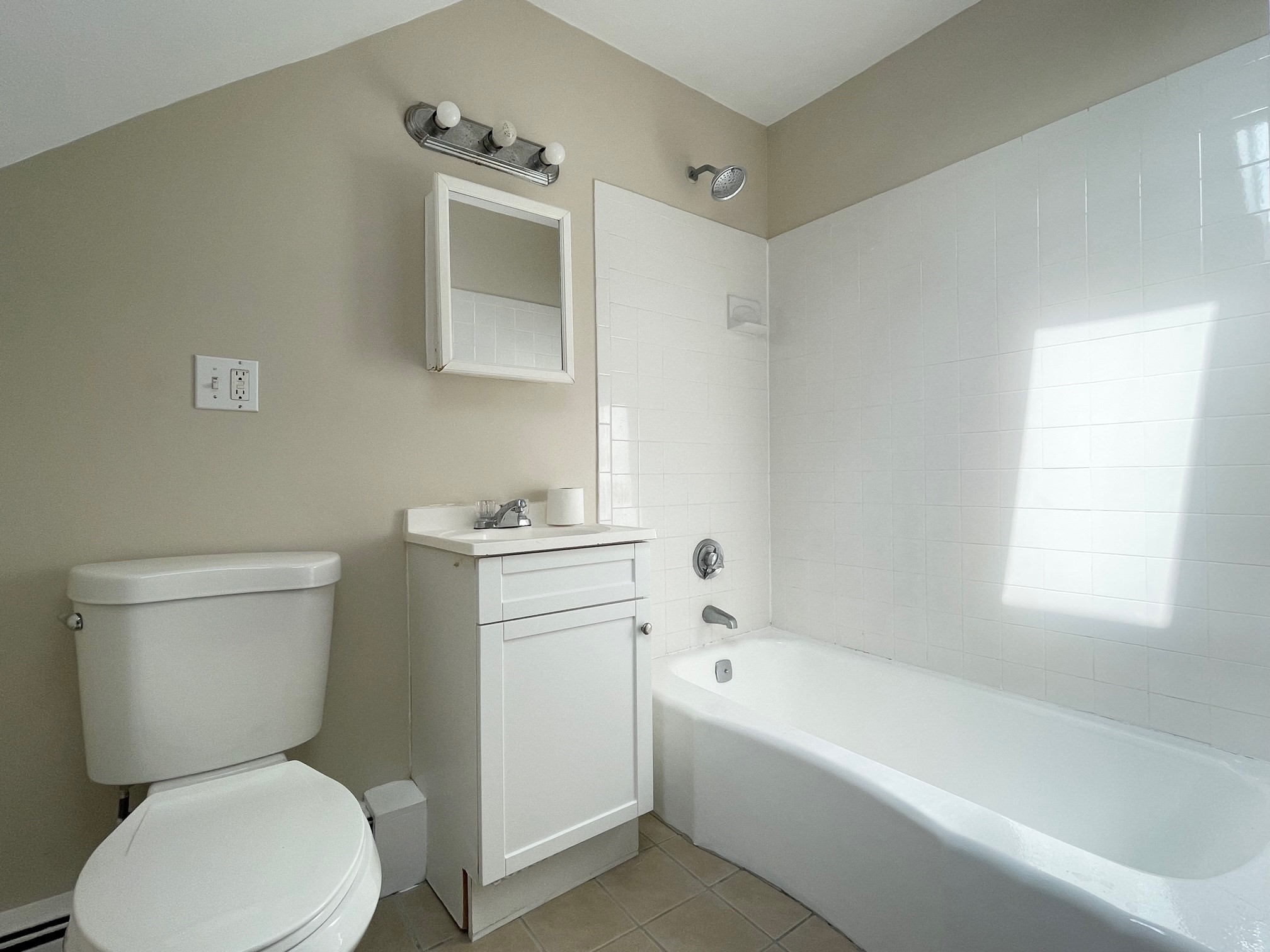4 Loring Ave # 3 Property Photo 6