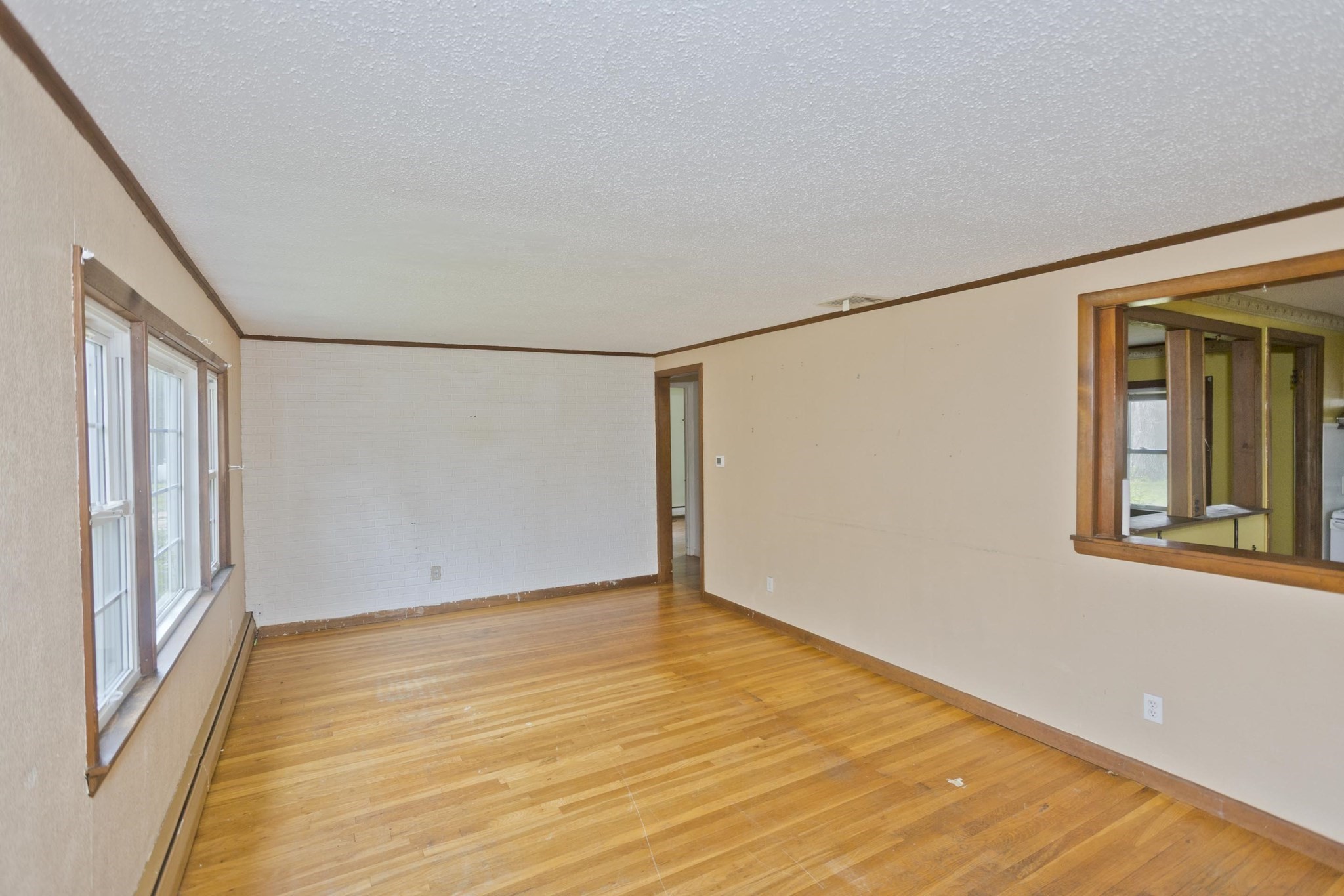 67 Warwick Rd Property Photo 3