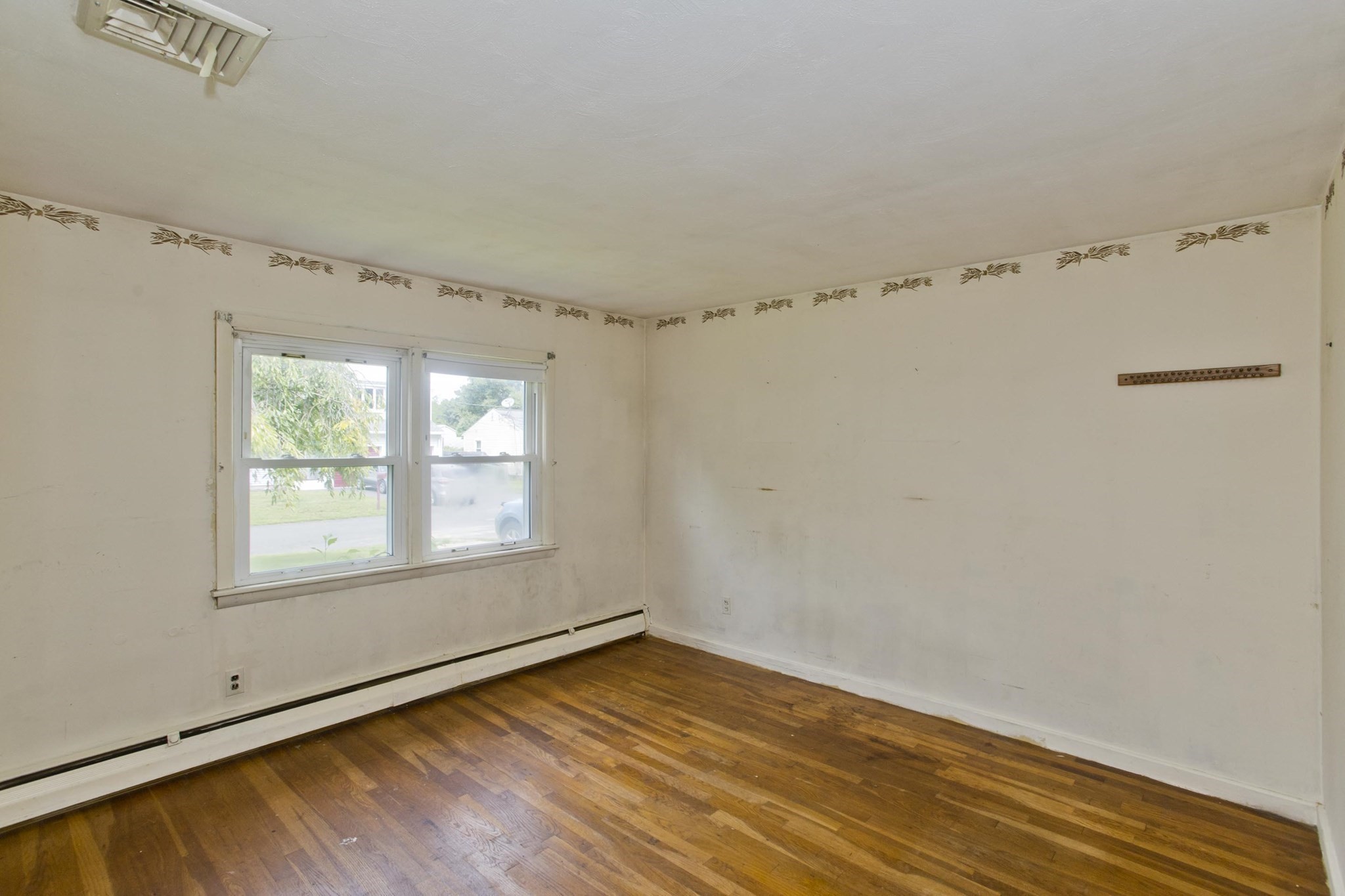 67 Warwick Rd Property Photo 12