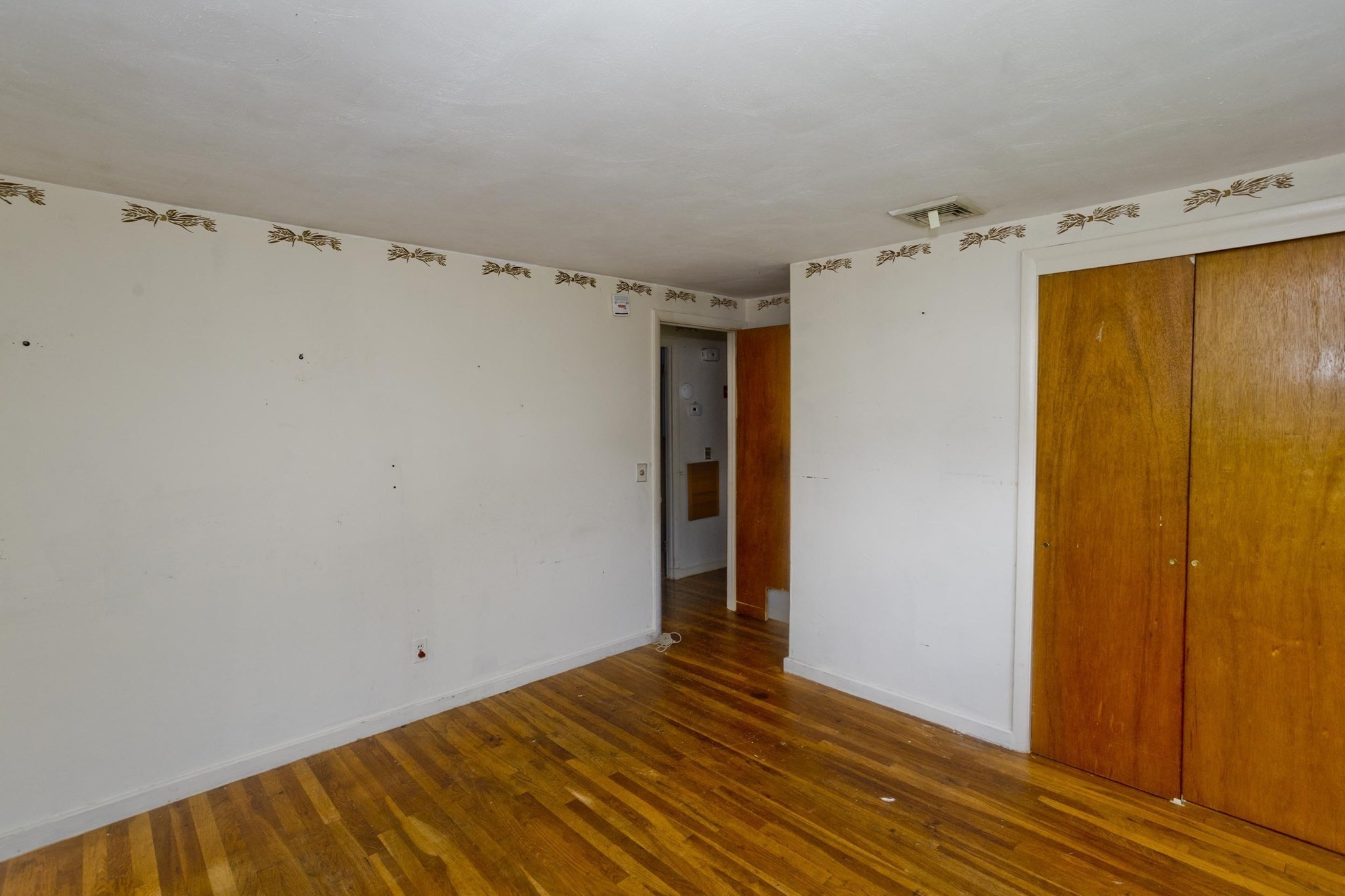 67 Warwick Rd Property Photo 14
