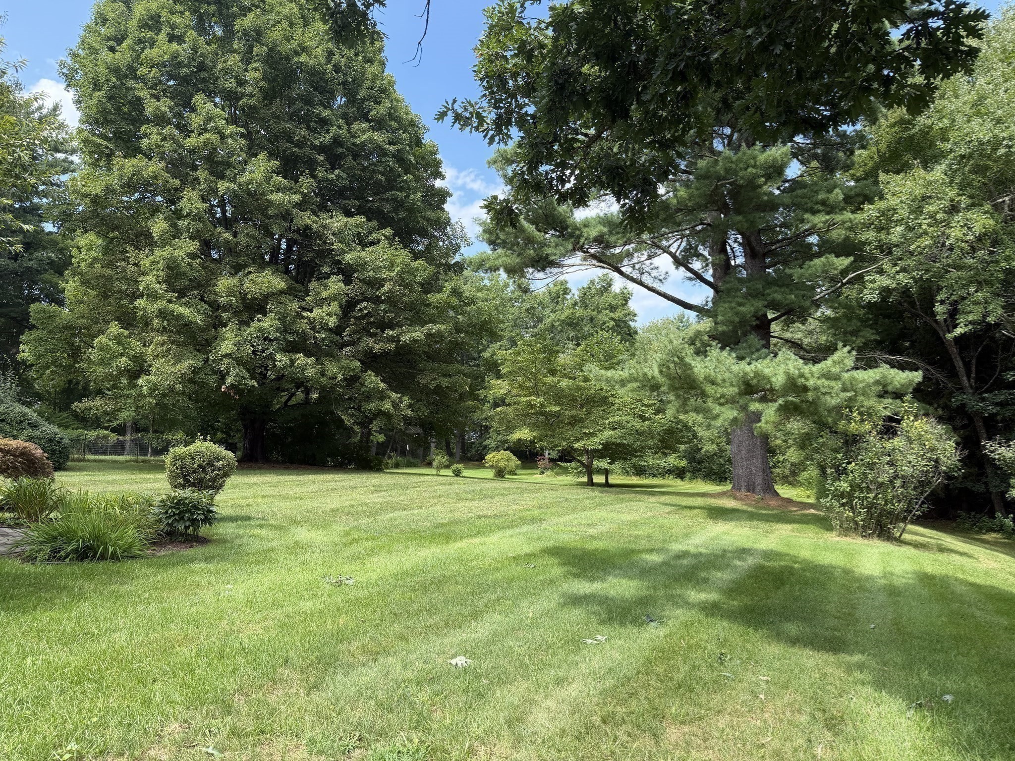 10 Shady Ln Property Photo 25