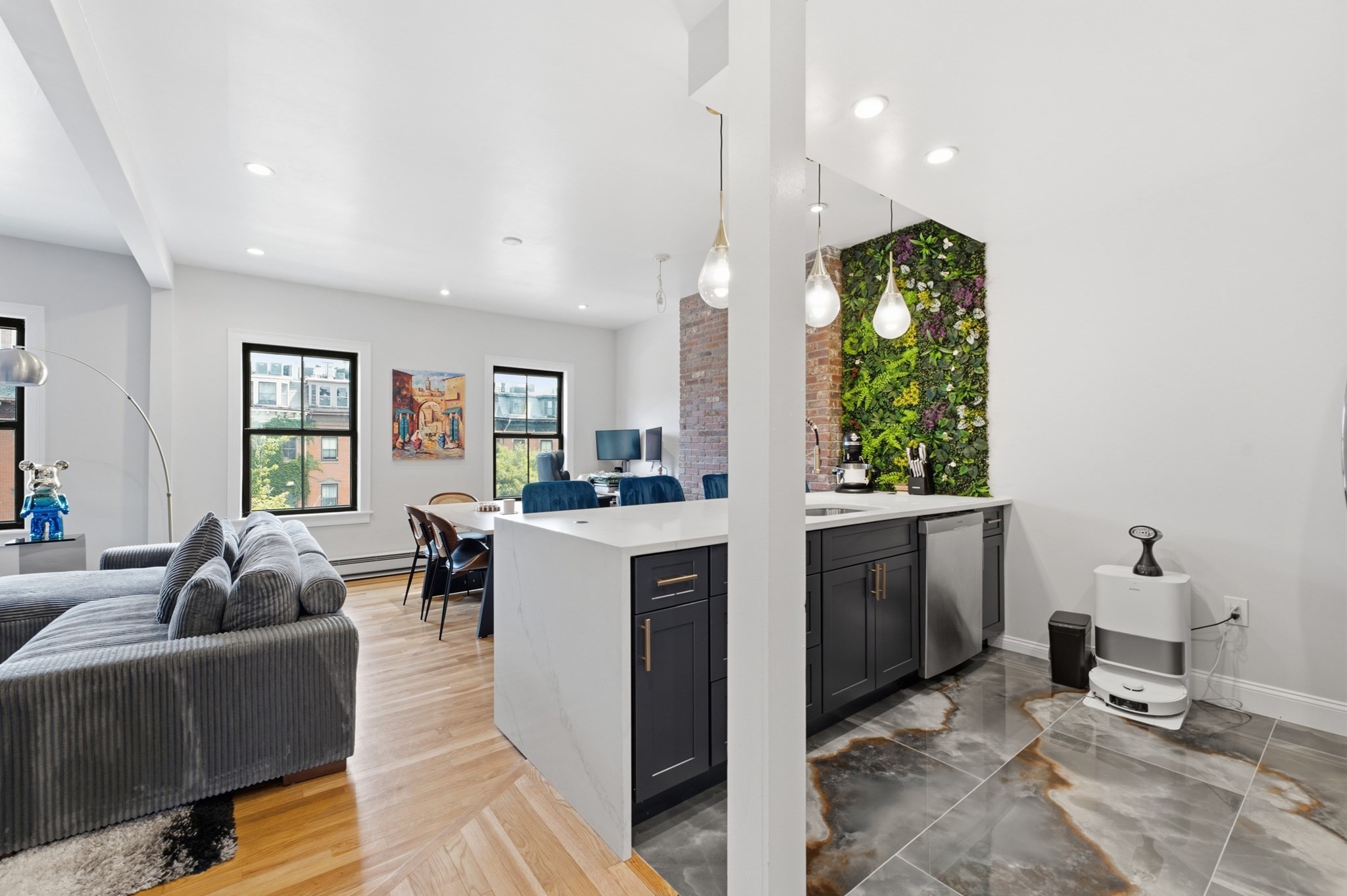 465 Massachusetts Ave # 4 Property Photo 1