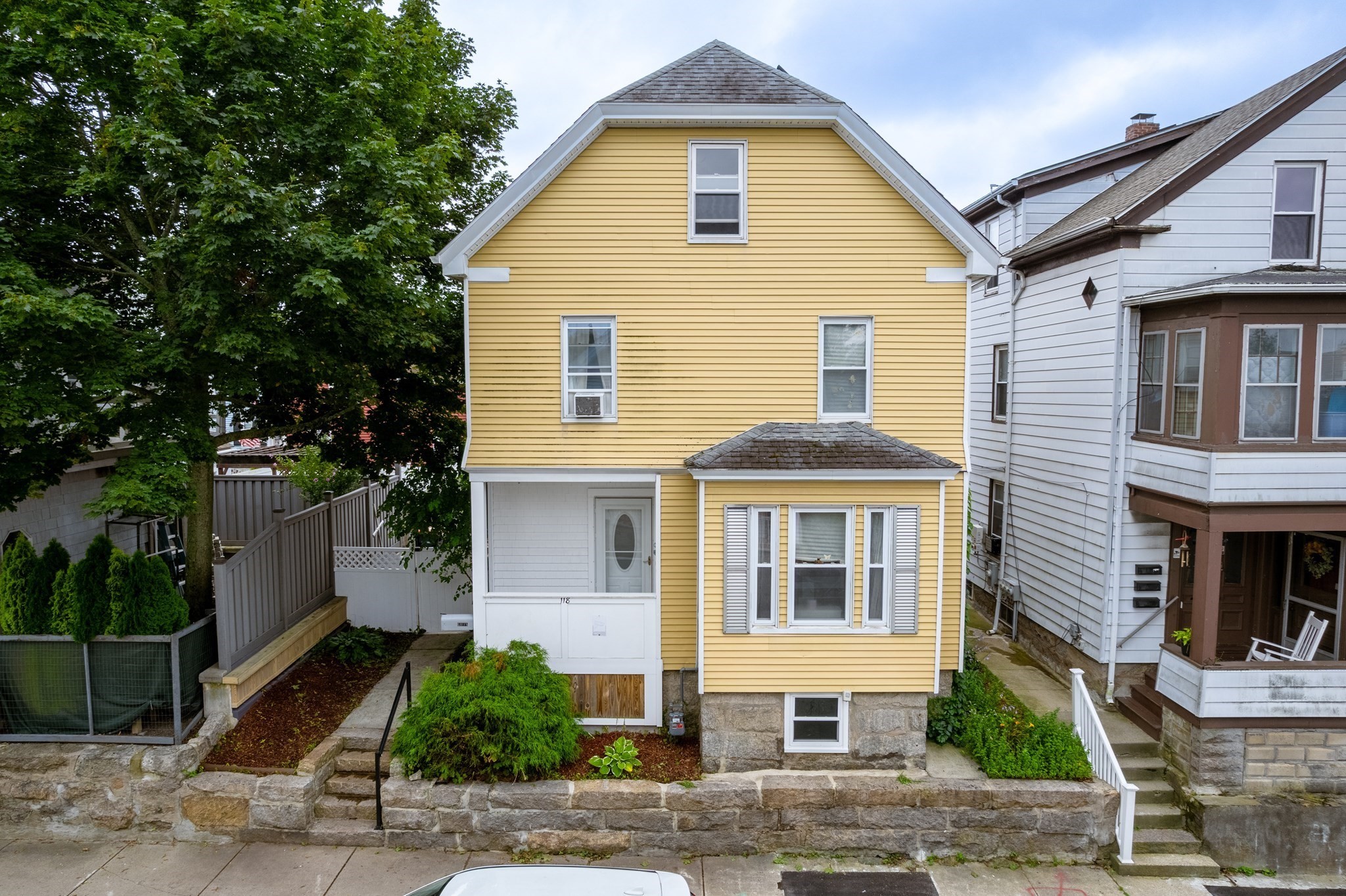 118 Parker St