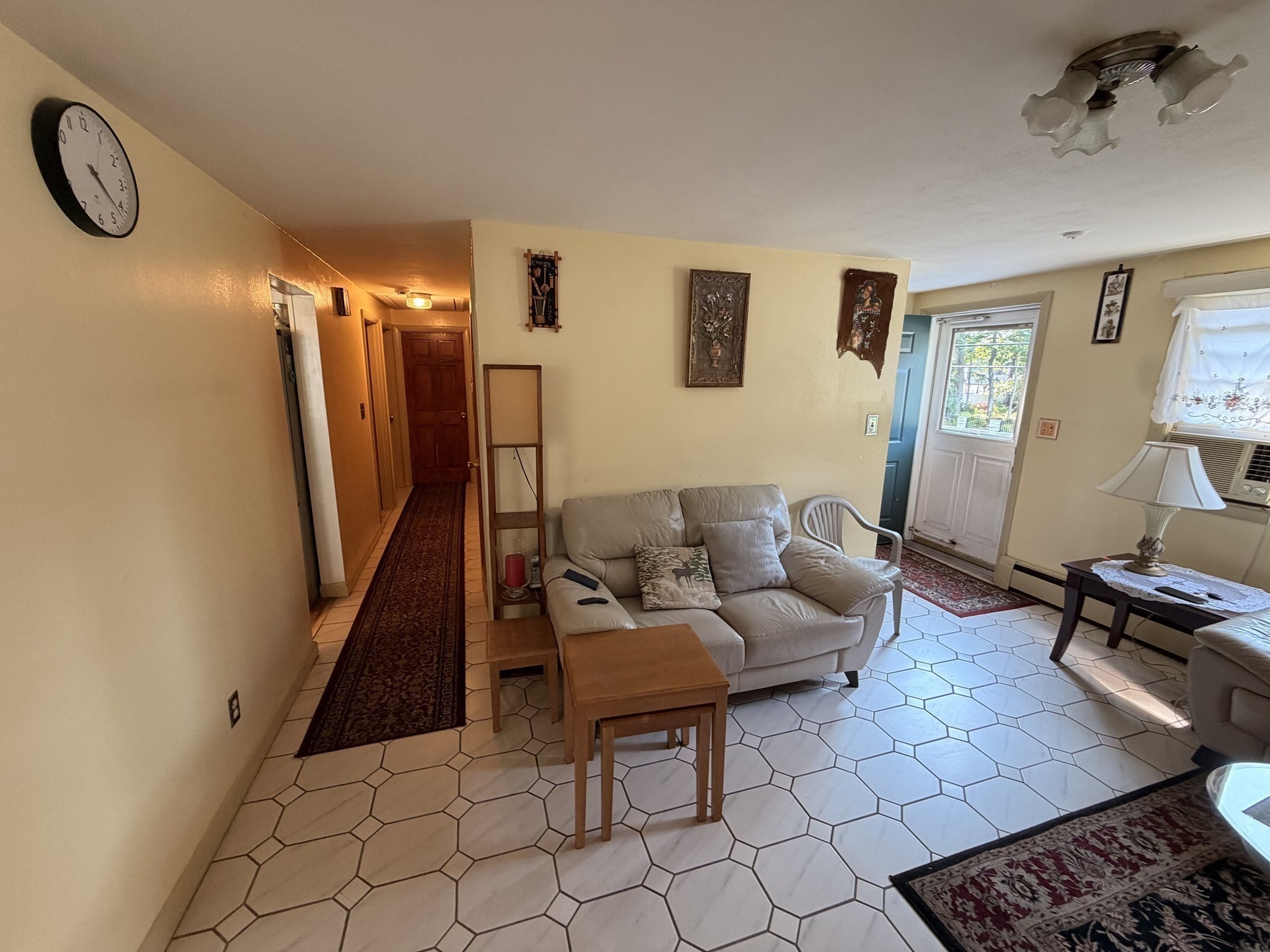 115 Center St Property Photo 12