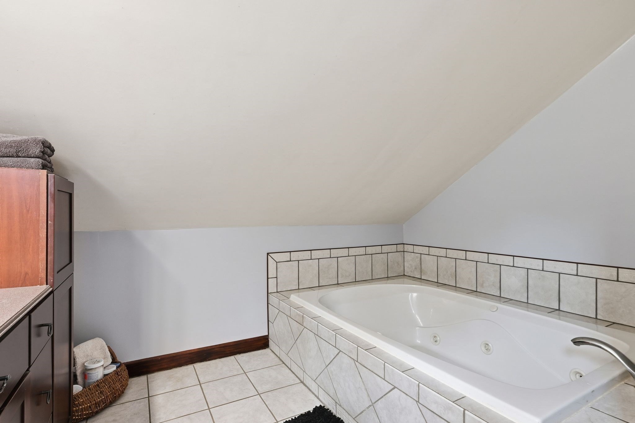 142 Cooper Property Photo 24
