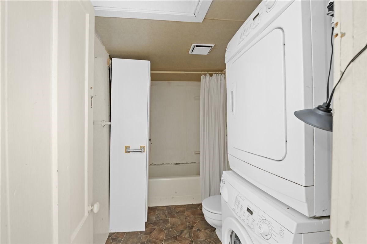 73 Southgate St Property Photo 17