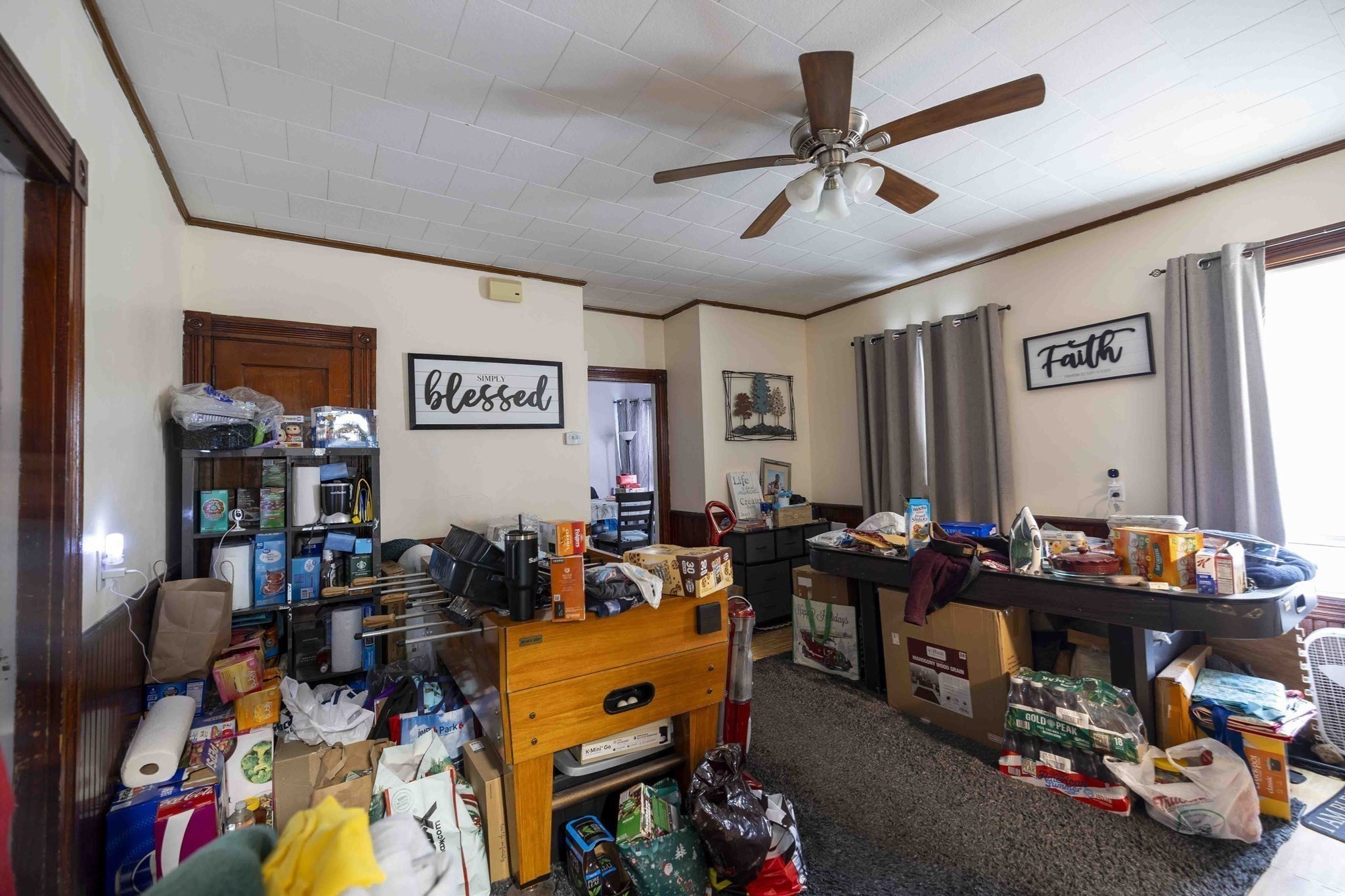 1025 Globe St Property Photo 14