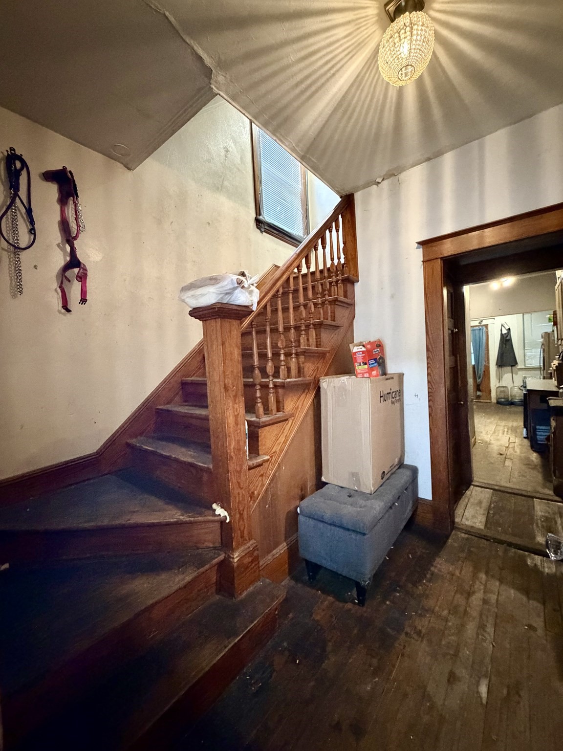 39 Hull Ave Property Photo 4