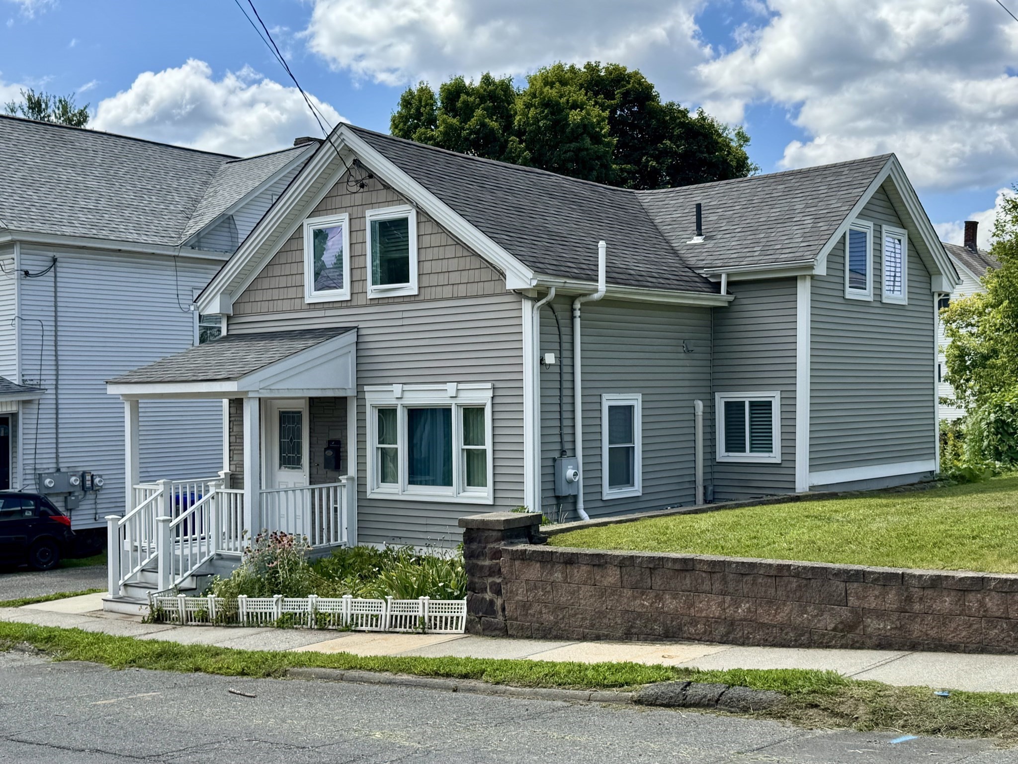 104 Davis Street Property Photo 1