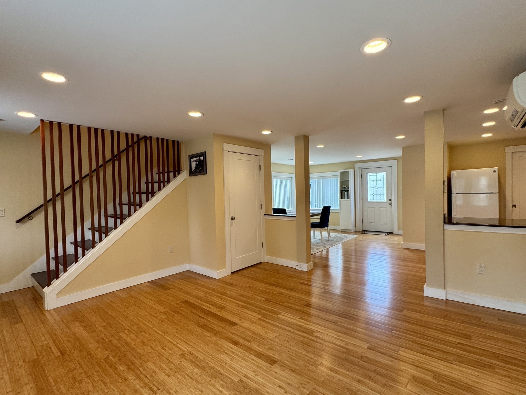 104 Davis Street Property Photo 2