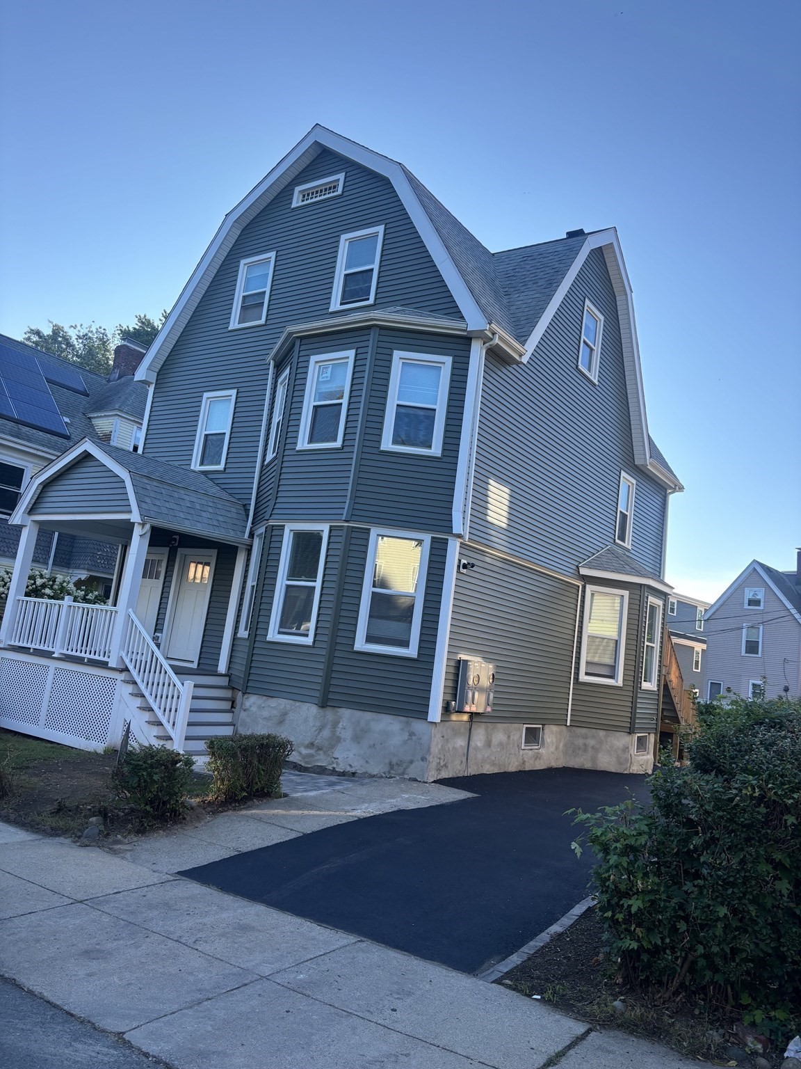 20 Rill Property Photo 1