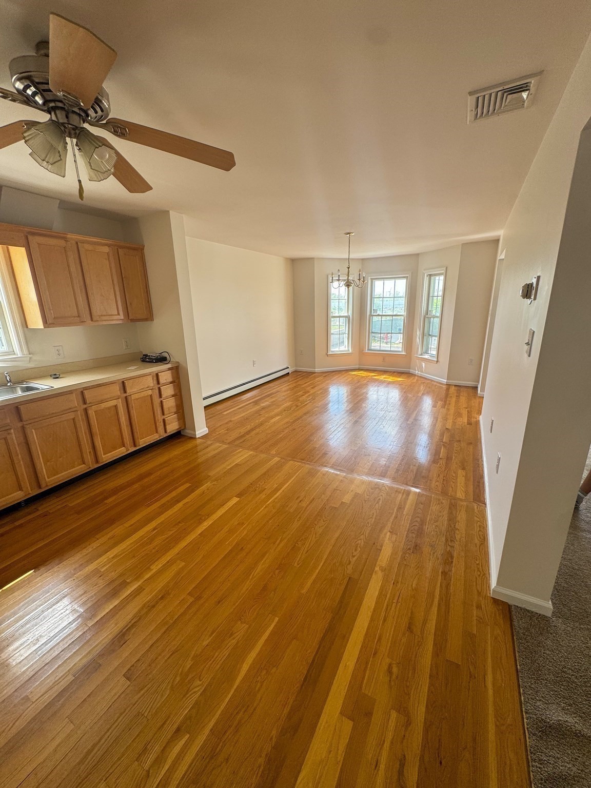 130 Washburn Ave Property Photo 11