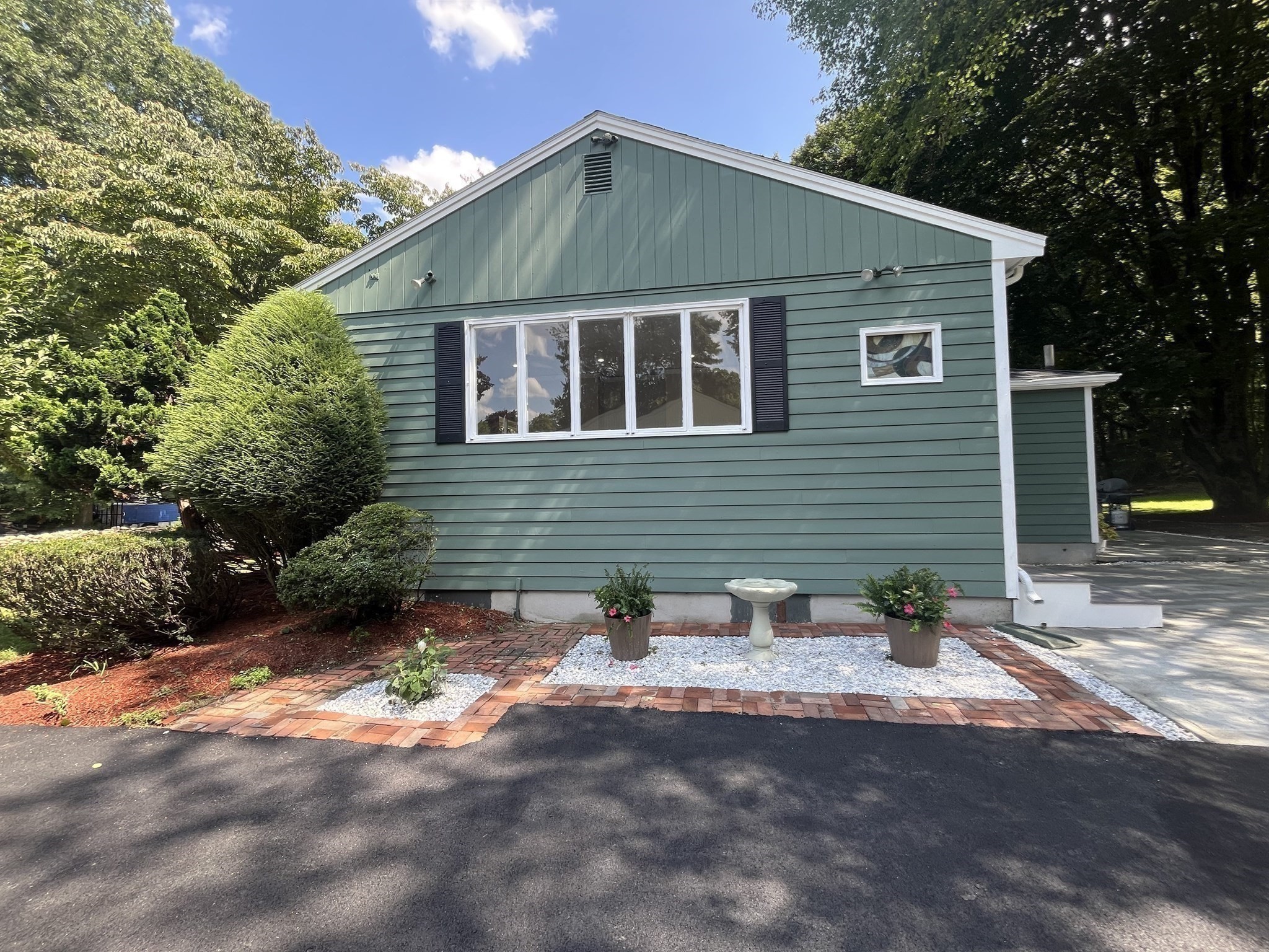 5 Carbrey Avenue Property Photo 38