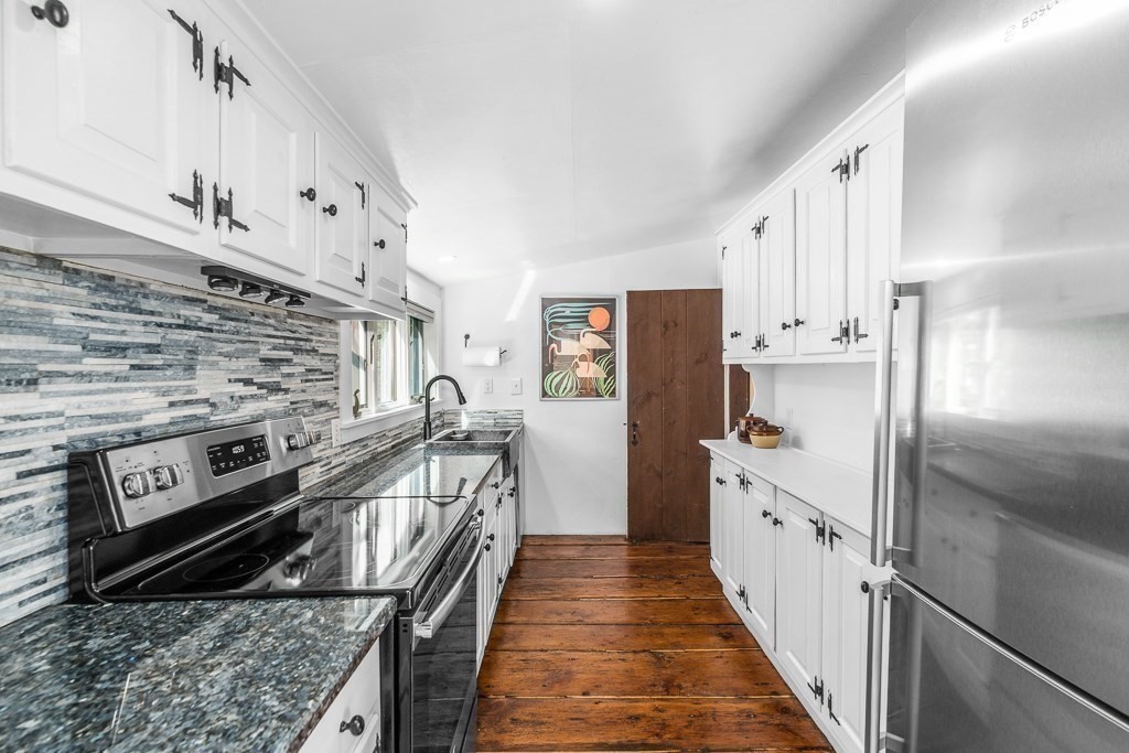 7 John Wise Ave # 2 Property Photo 8