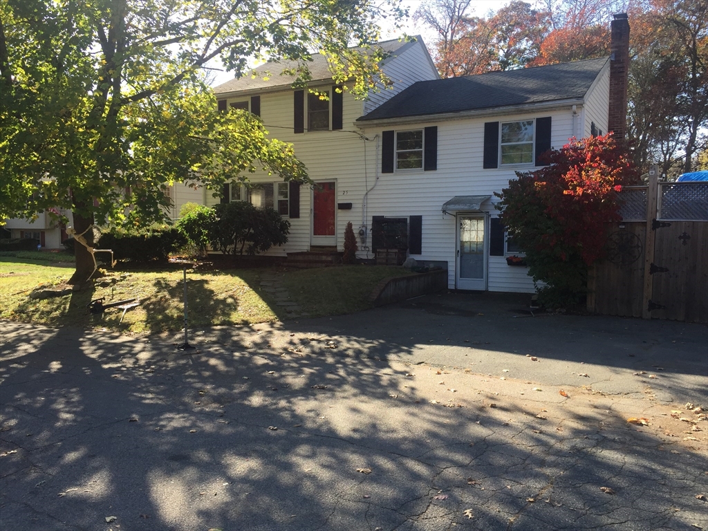 25 Hoover Ave Property Photo 1