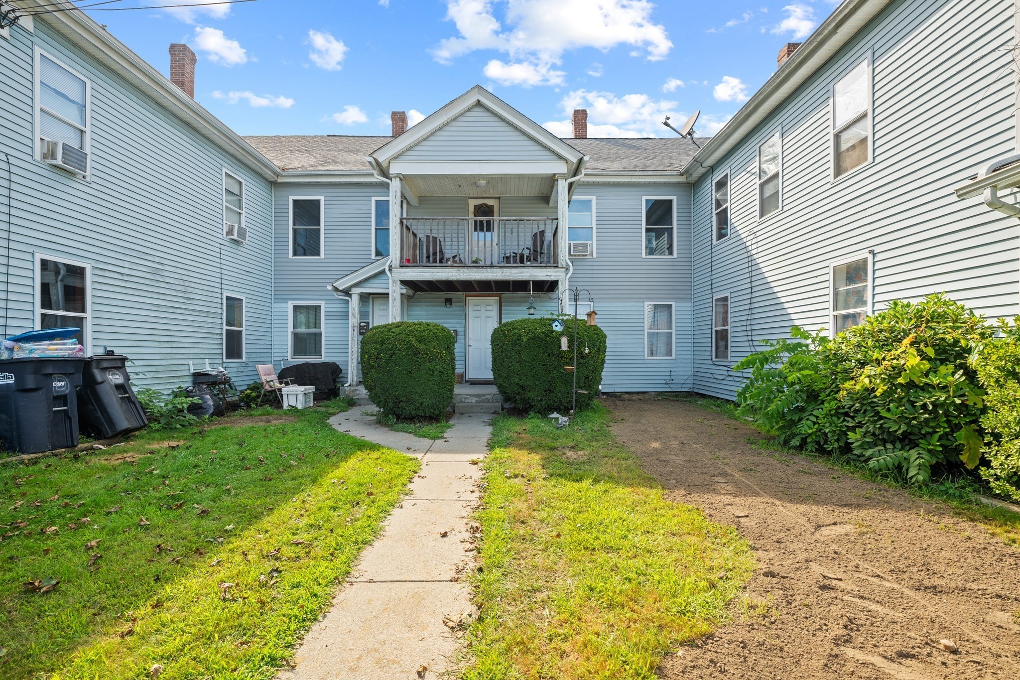 102 Sayles Street Property Photo 2