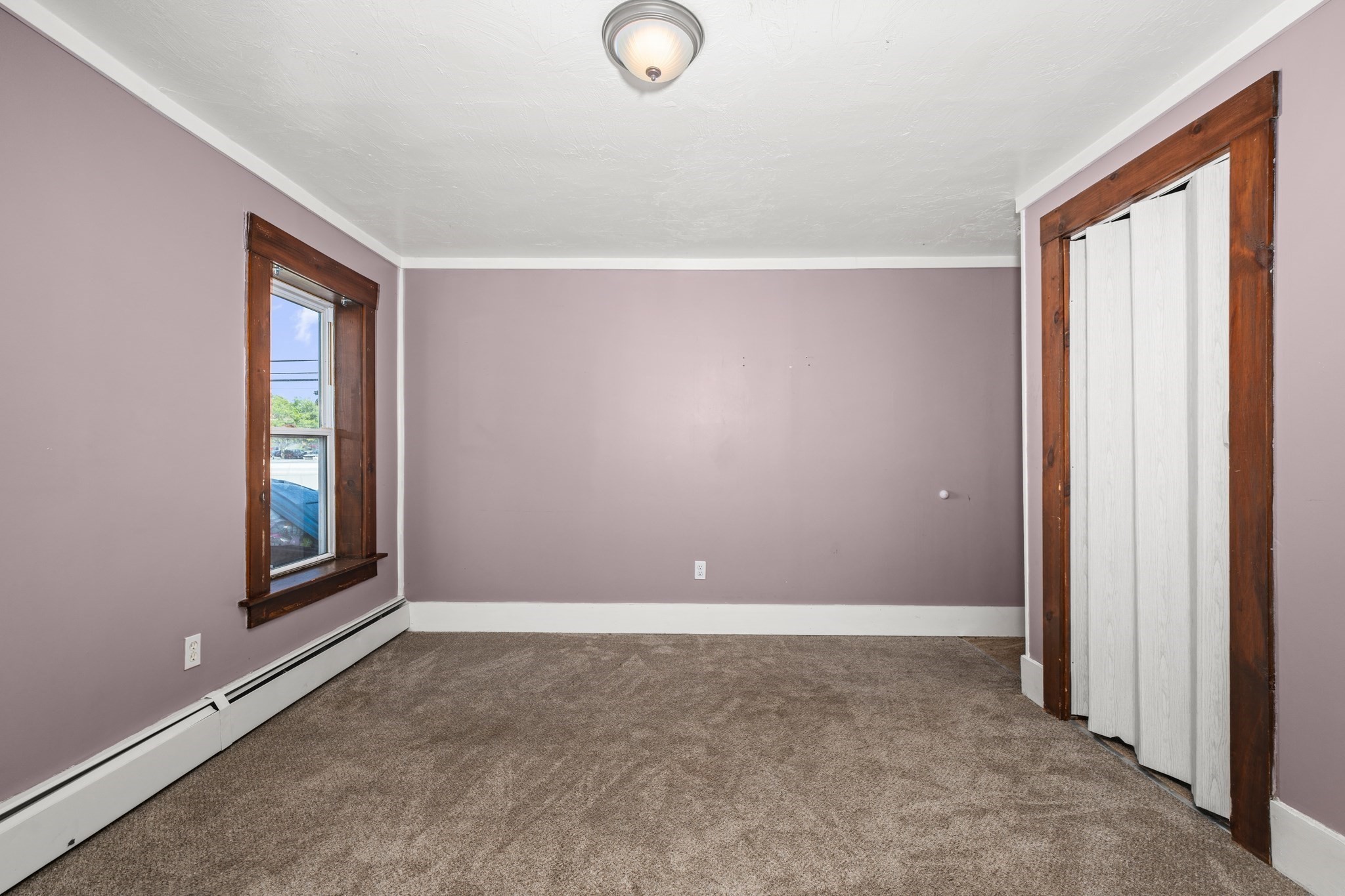 102 Sayles Street Property Photo 7