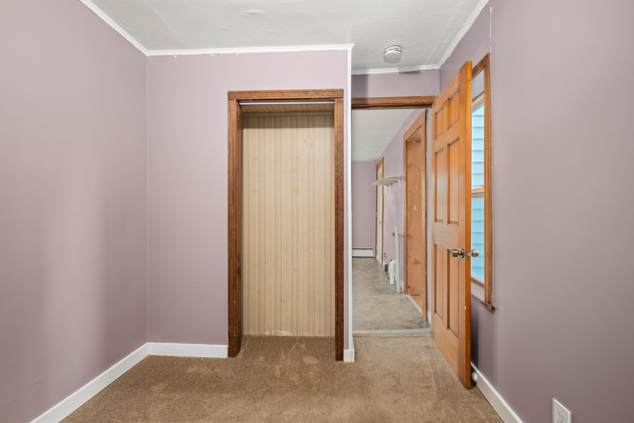 102 Sayles Street Property Photo 8