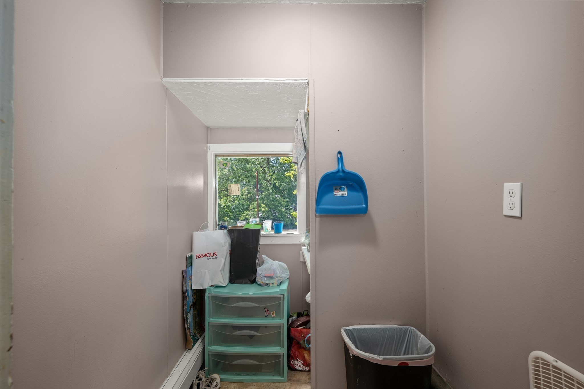 102 Sayles Street Property Photo 12