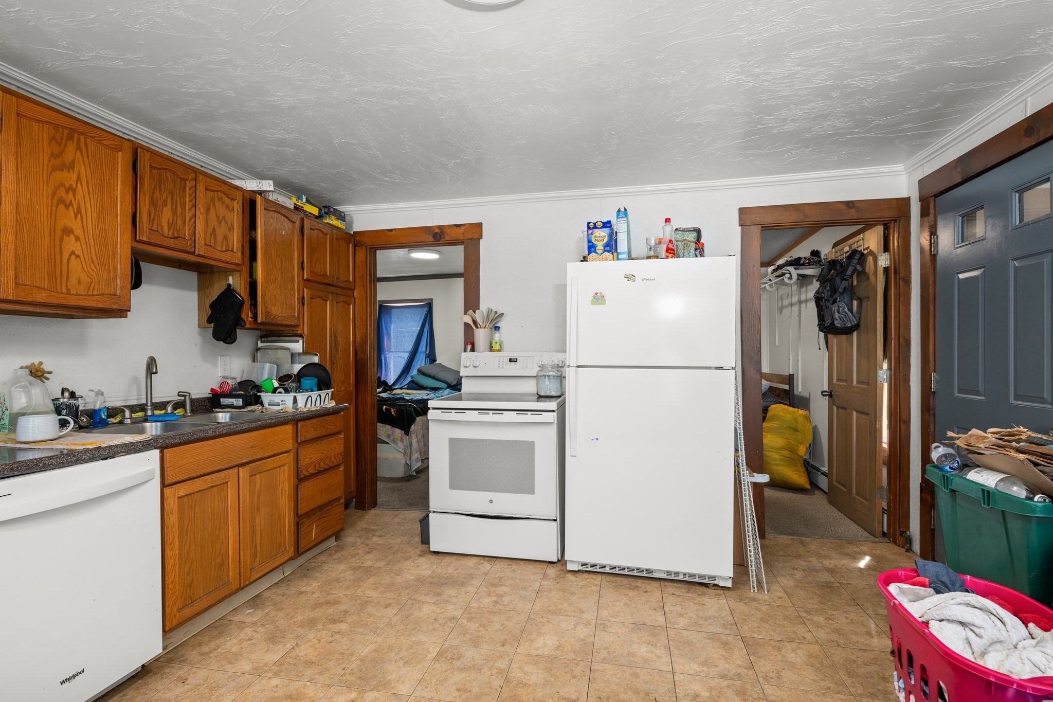 102 Sayles Street Property Photo 17